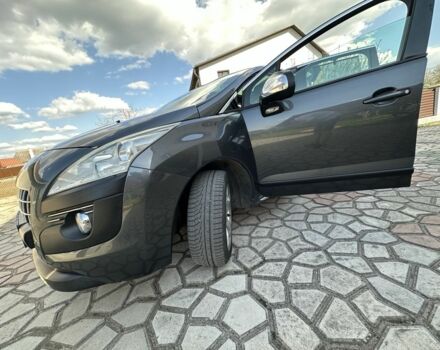 Серый Пежо 3008, объемом двигателя 1.6 л и пробегом 211 тыс. км за 8200 $, фото 1 на Automoto.ua