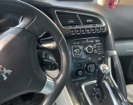 Серый Пежо 3008, объемом двигателя 2 л и пробегом 224 тыс. км за 10200 $, фото 3 на Automoto.ua