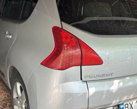 Сірий Пежо 3008, об'ємом двигуна 1.56 л та пробігом 276 тис. км за 3200 $, фото 5 на Automoto.ua