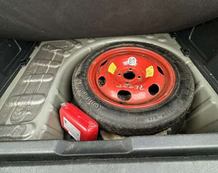 Сірий Пежо 3008, об'ємом двигуна 1.6 л та пробігом 151 тис. км за 6999 $, фото 19 на Automoto.ua