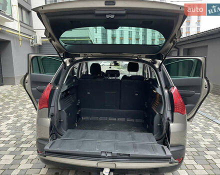 Серый Пежо 3008, объемом двигателя 1.6 л и пробегом 210 тыс. км за 8000 $, фото 13 на Automoto.ua