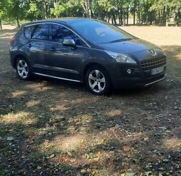Серый Пежо 3008, объемом двигателя 2 л и пробегом 250 тыс. км за 8800 $, фото 3 на Automoto.ua