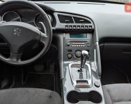 Серый Пежо 3008, объемом двигателя 1.56 л и пробегом 243 тыс. км за 8000 $, фото 2 на Automoto.ua