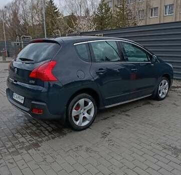 Серый Пежо 3008, объемом двигателя 1.6 л и пробегом 213 тыс. км за 6800 $, фото 2 на Automoto.ua