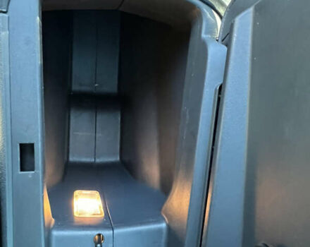 Сірий Пежо 3008, об'ємом двигуна 1.6 л та пробігом 250 тис. км за 8200 $, фото 45 на Automoto.ua