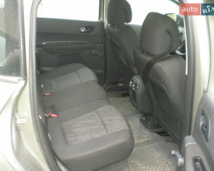 Пежо 3008 2011 в Тернополе на Automoto.ua Серый Пежо 3008, объемом двигателя 1.6 л и пробегом 268 тыс. км за 5800 $, фото 6 на Automoto.ua