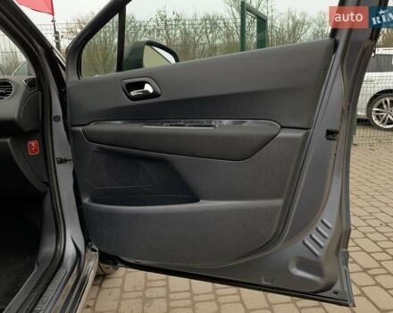 Серый Пежо 3008, объемом двигателя 1.6 л и пробегом 154 тыс. км за 9455 $, фото 32 на Automoto.ua