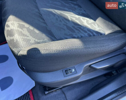 Сірий Пежо 3008, об'ємом двигуна 1.6 л та пробігом 250 тис. км за 8200 $, фото 32 на Automoto.ua