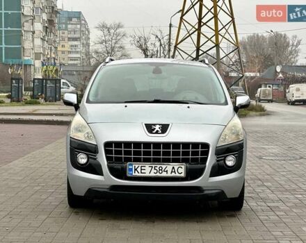 Сірий Пежо 3008, об'ємом двигуна 1.6 л та пробігом 193 тис. км за 9333 $, фото 5 на Automoto.ua