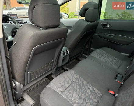 Пежо 3008 2011 в Стрые на Automoto.ua Серый Пежо 3008, объемом двигателя 1.6 л и пробегом 241 тыс. км за 8900 $, фото 63 на Automoto.ua