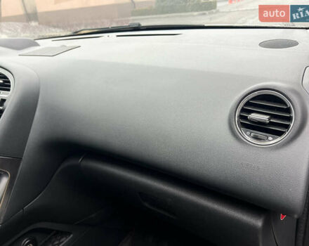 Сірий Пежо 3008, об'ємом двигуна 1.6 л та пробігом 189 тис. км за 8800 $, фото 13 на Automoto.ua