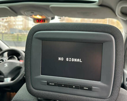 Серый Пежо 3008, объемом двигателя 2 л и пробегом 211 тыс. км за 10650 $, фото 26 на Automoto.ua