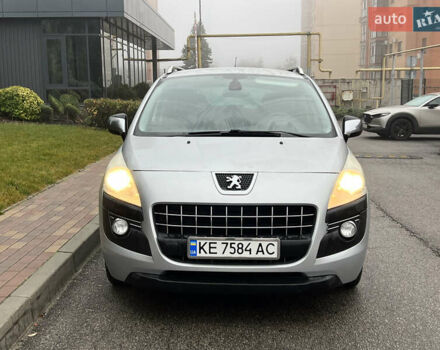 Сірий Пежо 3008, об'ємом двигуна 1.6 л та пробігом 189 тис. км за 8800 $, фото 6 на Automoto.ua