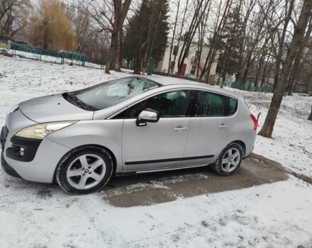 Серый Пежо 3008, объемом двигателя 1.6 л и пробегом 204 тыс. км за 7500 $, фото 2 на Automoto.ua