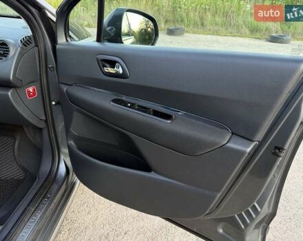 Сірий Пежо 3008, об'ємом двигуна 1.6 л та пробігом 173 тис. км за 8350 $, фото 36 на Automoto.ua