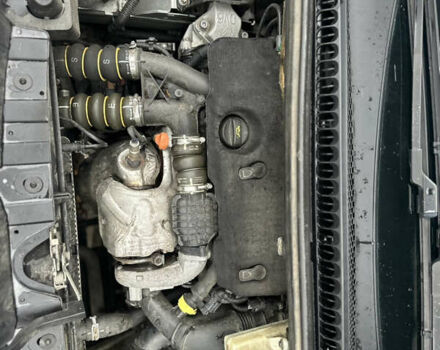 Серый Пежо 3008, объемом двигателя 1.56 л и пробегом 237 тыс. км за 7400 $, фото 26 на Automoto.ua