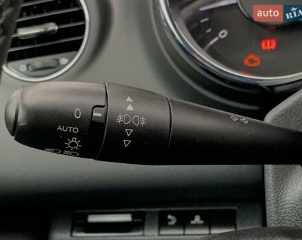 Серый Пежо 3008, объемом двигателя 1.6 л и пробегом 154 тыс. км за 9455 $, фото 44 на Automoto.ua