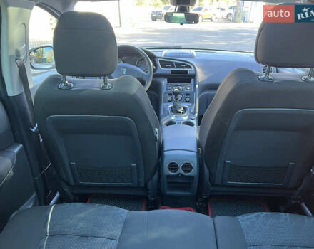 Сірий Пежо 3008, об'ємом двигуна 1.6 л та пробігом 250 тис. км за 8200 $, фото 19 на Automoto.ua