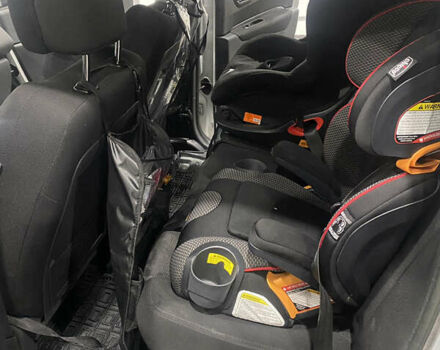 Сірий Пежо 3008, об'ємом двигуна 1.56 л та пробігом 265 тис. км за 8100 $, фото 32 на Automoto.ua