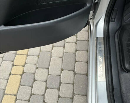 Серый Пежо 3008, объемом двигателя 1.56 л и пробегом 191 тыс. км за 8470 $, фото 21 на Automoto.ua