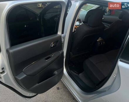 Сірий Пежо 3008, об'ємом двигуна 1.6 л та пробігом 148 тис. км за 8400 $, фото 17 на Automoto.ua