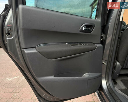 Пежо 3008 2011 в Стрые на Automoto.ua Серый Пежо 3008, объемом двигателя 1.6 л и пробегом 241 тыс. км за 8900 $, фото 65 на Automoto.ua