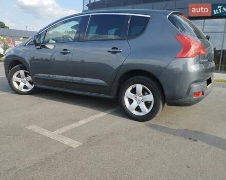 Серый Пежо 3008, объемом двигателя 1.56 л и пробегом 257 тыс. км за 8800 $, фото 1 на Automoto.ua