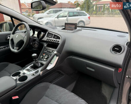 Пежо 3008 2011 в Стрые на Automoto.ua Серый Пежо 3008, объемом двигателя 1.6 л и пробегом 241 тыс. км за 8900 $, фото 77 на Automoto.ua