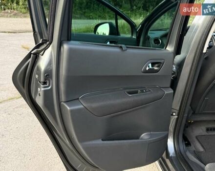 Сірий Пежо 3008, об'ємом двигуна 1.6 л та пробігом 173 тис. км за 8350 $, фото 55 на Automoto.ua