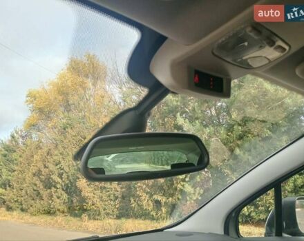 Серый Пежо 3008, объемом двигателя 1.6 л и пробегом 233 тыс. км за 8900 $, фото 6 на Automoto.ua