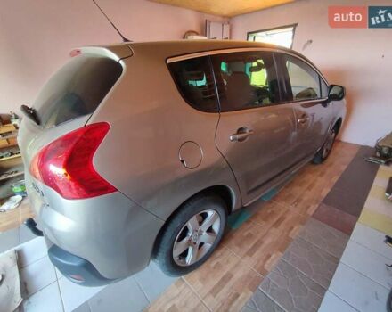 Сірий Пежо 3008, об'ємом двигуна 1.56 л та пробігом 290 тис. км за 8300 $, фото 1 на Automoto.ua