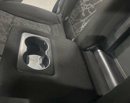 Сірий Пежо 3008, об'ємом двигуна 1.56 л та пробігом 265 тис. км за 8100 $, фото 27 на Automoto.ua