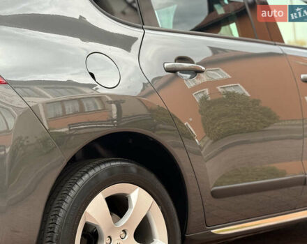 Пежо 3008 2011 в Стрые на Automoto.ua Серый Пежо 3008, объемом двигателя 1.6 л и пробегом 241 тыс. км за 8900 $, фото 24 на Automoto.ua