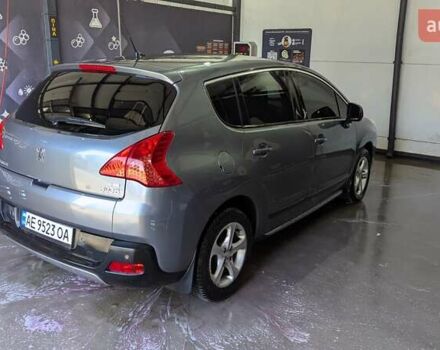 Серый Пежо 3008, объемом двигателя 1.56 л и пробегом 243 тыс. км за 8000 $, фото 1 на Automoto.ua