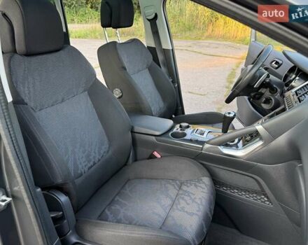 Сірий Пежо 3008, об'ємом двигуна 1.6 л та пробігом 173 тис. км за 8350 $, фото 41 на Automoto.ua