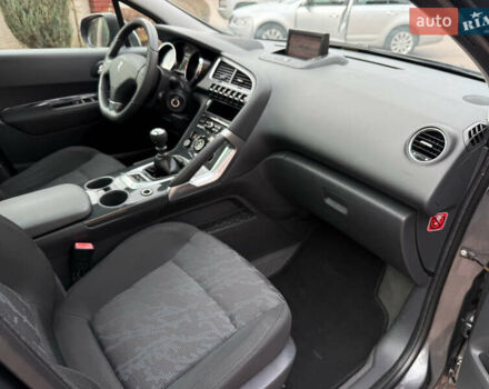 Пежо 3008 2011 в Стрые на Automoto.ua Серый Пежо 3008, объемом двигателя 1.6 л и пробегом 241 тыс. км за 8900 $, фото 73 на Automoto.ua