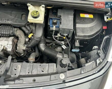 Сірий Пежо 3008, об'ємом двигуна 1.6 л та пробігом 250 тис. км за 9250 $, фото 44 на Automoto.ua