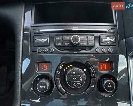 Серый Пежо 3008, объемом двигателя 1.56 л и пробегом 263 тыс. км за 9150 $, фото 99 на Automoto.ua