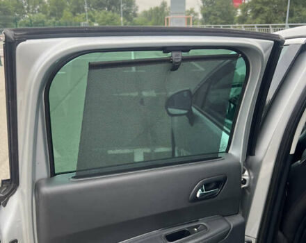 Сірий Пежо 3008, об'ємом двигуна 2 л та пробігом 286 тис. км за 11000 $, фото 24 на Automoto.ua