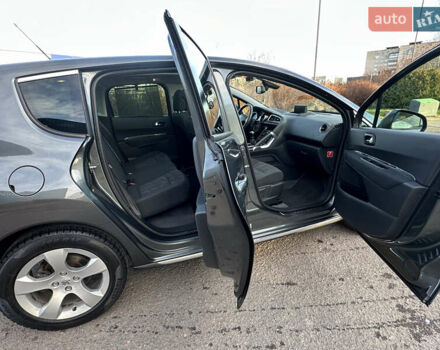 Серый Пежо 3008, объемом двигателя 1.56 л и пробегом 263 тыс. км за 9150 $, фото 106 на Automoto.ua