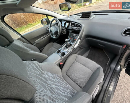 Серый Пежо 3008, объемом двигателя 1.56 л и пробегом 263 тыс. км за 9150 $, фото 118 на Automoto.ua