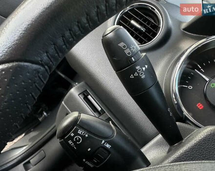 Серый Пежо 3008, объемом двигателя 1.56 л и пробегом 263 тыс. км за 9150 $, фото 77 на Automoto.ua