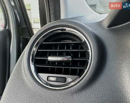 Серый Пежо 3008, объемом двигателя 1.56 л и пробегом 263 тыс. км за 9150 $, фото 78 на Automoto.ua