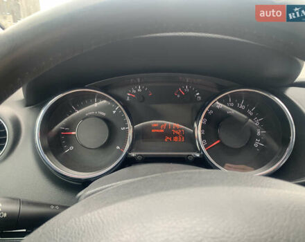 Сірий Пежо 3008, об'ємом двигуна 1.6 л та пробігом 239 тис. км за 8200 $, фото 17 на Automoto.ua