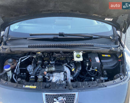 Серый Пежо 3008, объемом двигателя 1.6 л и пробегом 230 тыс. км за 8700 $, фото 28 на Automoto.ua