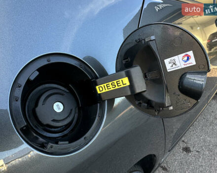 Серый Пежо 3008, объемом двигателя 1.56 л и пробегом 263 тыс. км за 9150 $, фото 53 на Automoto.ua