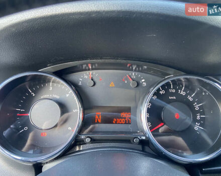 Серый Пежо 3008, объемом двигателя 1.6 л и пробегом 230 тыс. км за 8700 $, фото 29 на Automoto.ua