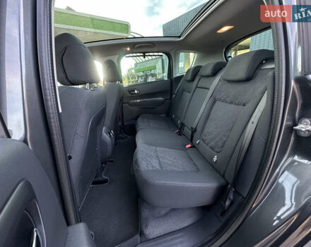 Серый Пежо 3008, объемом двигателя 1.56 л и пробегом 263 тыс. км за 9150 $, фото 85 на Automoto.ua