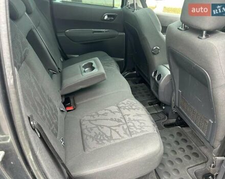 Сірий Пежо 3008, об'ємом двигуна 1.6 л та пробігом 250 тис. км за 9250 $, фото 41 на Automoto.ua