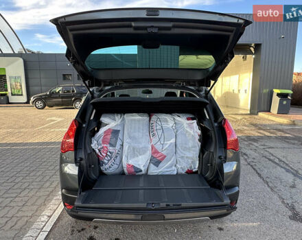 Серый Пежо 3008, объемом двигателя 1.56 л и пробегом 263 тыс. км за 9150 $, фото 55 на Automoto.ua